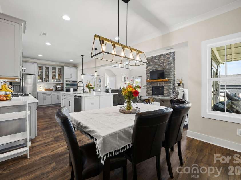 2665 Umberger Road, Cleveland, NC 27013.  MLS# CAR4425571, YatesRealty ID 52643. Dining area