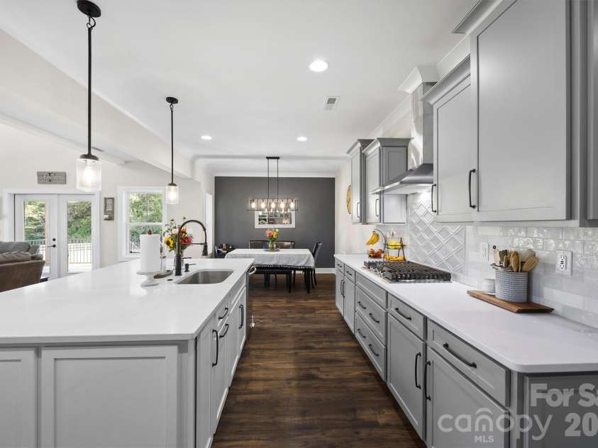2665 Umberger Road, Cleveland, NC 27013.  MLS# CAR4425571, YatesRealty ID 52643. Dining area right off kitchen and living area