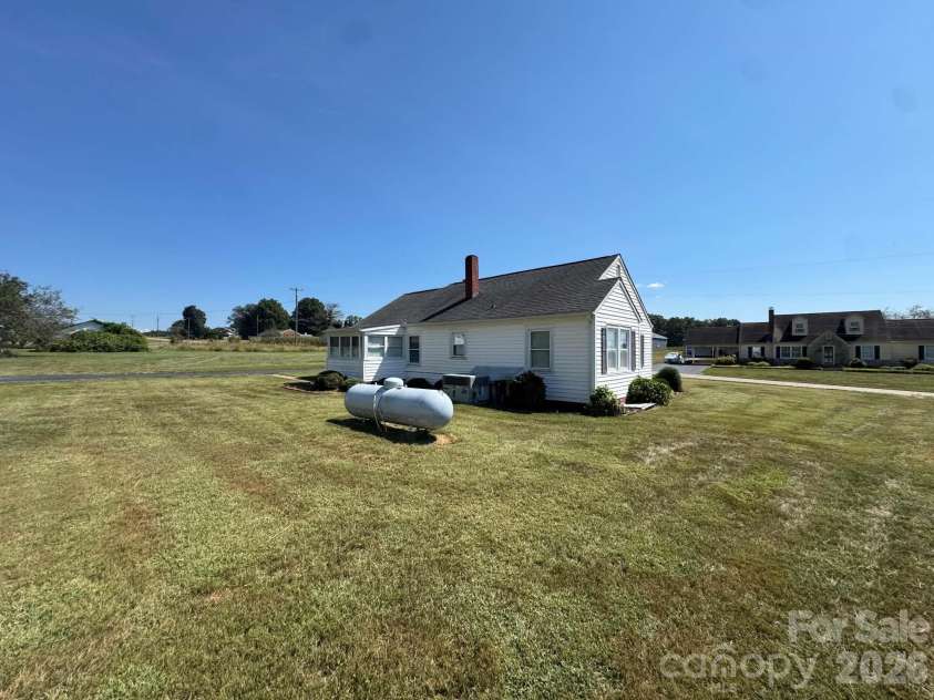 2709 Murray Road, State Road, NC 28676.  MLS# CAR4425634, YatesRealty ID 52644. 