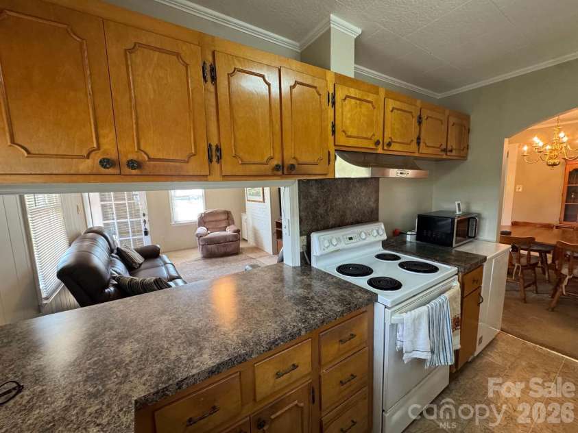 2709 Murray Road, State Road, NC 28676.  MLS# CAR4425634, YatesRealty ID 52644. 