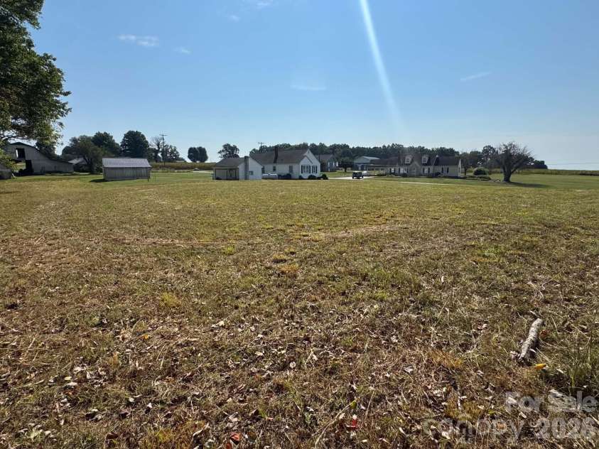 2709 Murray Road, State Road, NC 28676.  MLS# CAR4425634, YatesRealty ID 52644. 