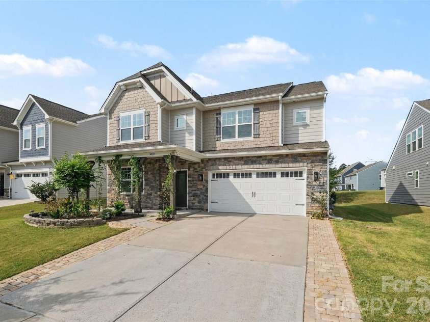 14010 Bordley Place, Huntersville, NC 28078.  MLS# CAR4425503, YatesRealty ID 52646. 