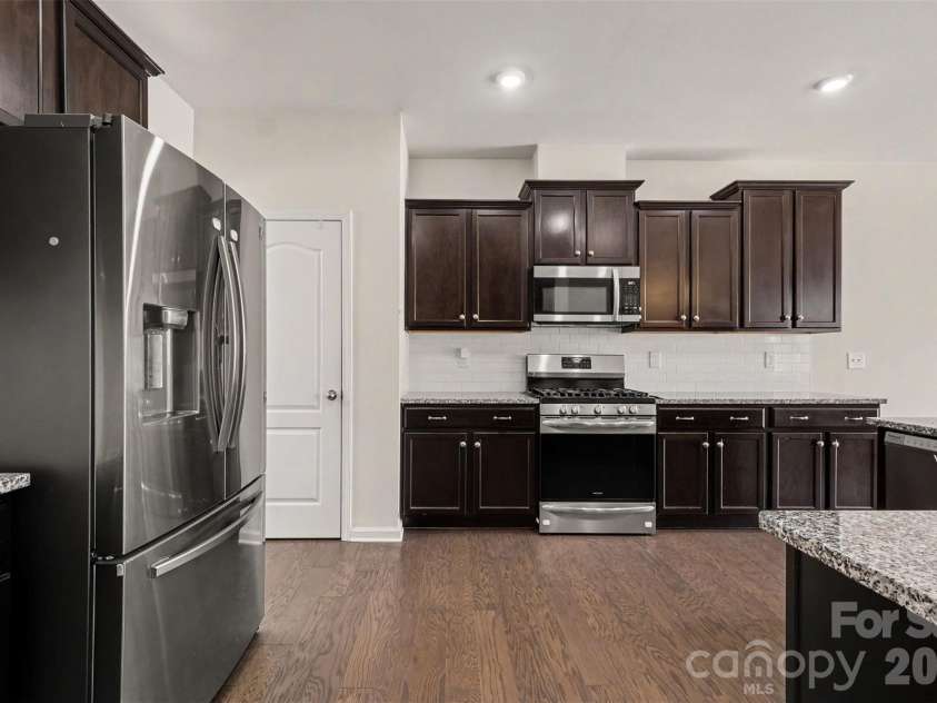 14010 Bordley Place, Huntersville, NC 28078.  MLS# CAR4425503, YatesRealty ID 52646. 