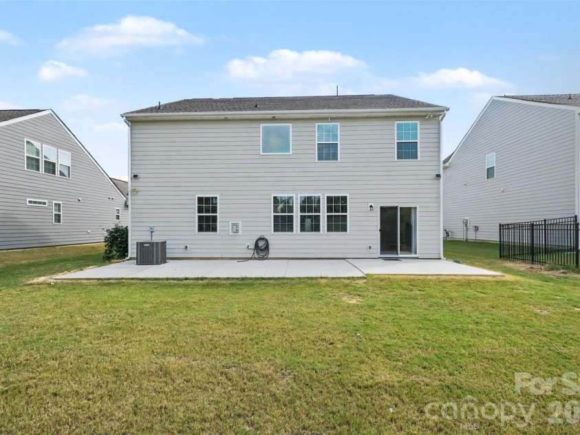 14010 Bordley Place, Huntersville, NC 28078.  MLS# CAR4425503, YatesRealty ID 52646. 