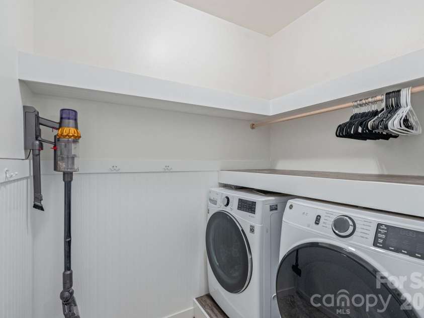 12804 Heath Grove Drive, Huntersville, NC 28078.  MLS# CAR4426012, YatesRealty ID 52648. 