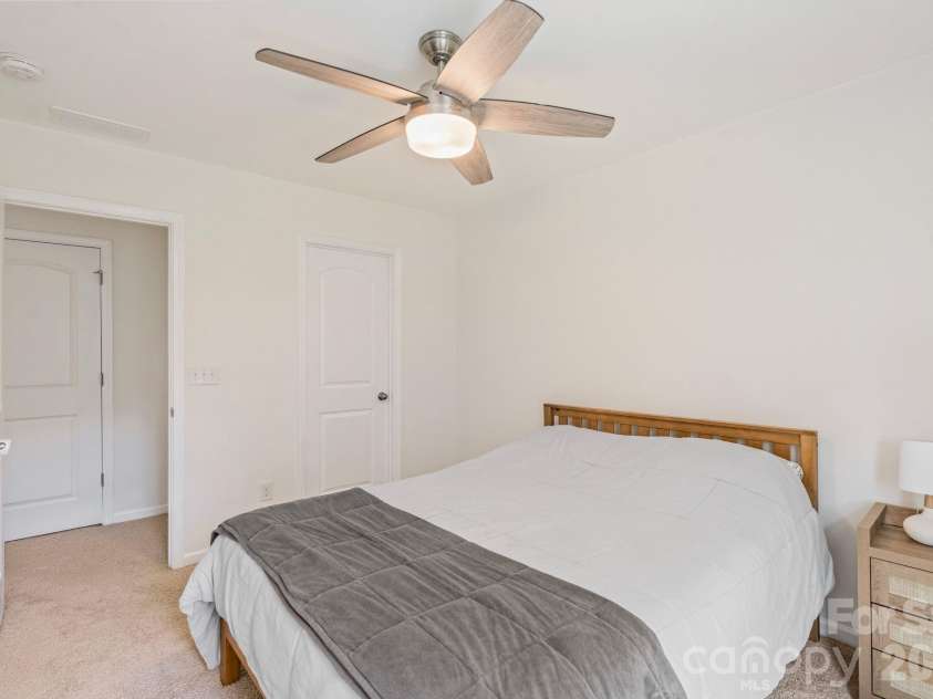 12804 Heath Grove Drive, Huntersville, NC 28078.  MLS# CAR4426012, YatesRealty ID 52648. 