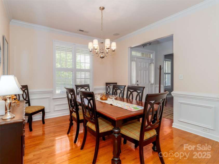 706 Springwood Drive, Waxhaw, NC 28173.  MLS# CAR4240663, YatesRealty ID 5265. Formal dining room