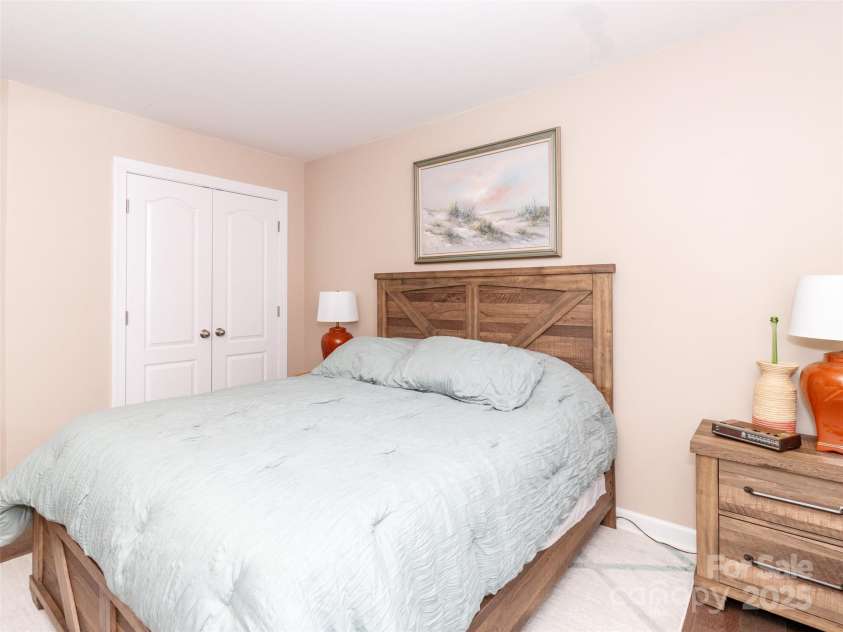 706 Springwood Drive, Waxhaw, NC 28173.  MLS# CAR4240663, YatesRealty ID 5265. Third bedroom up