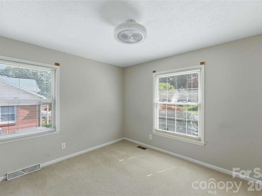 3007 Plentywood Drive, Matthews, NC 28105.  MLS# CAR4425834, YatesRealty ID 52650. Bedroom 3