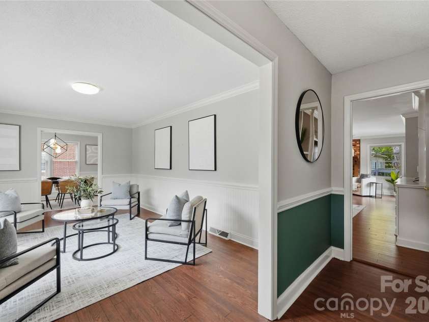 3007 Plentywood Drive, Matthews, NC 28105.  MLS# CAR4425834, YatesRealty ID 52650. Entryway