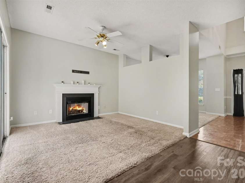 11850 Old Timber Road, Charlotte, NC 28269.  MLS# CAR4426491, YatesRealty ID 52654. 
