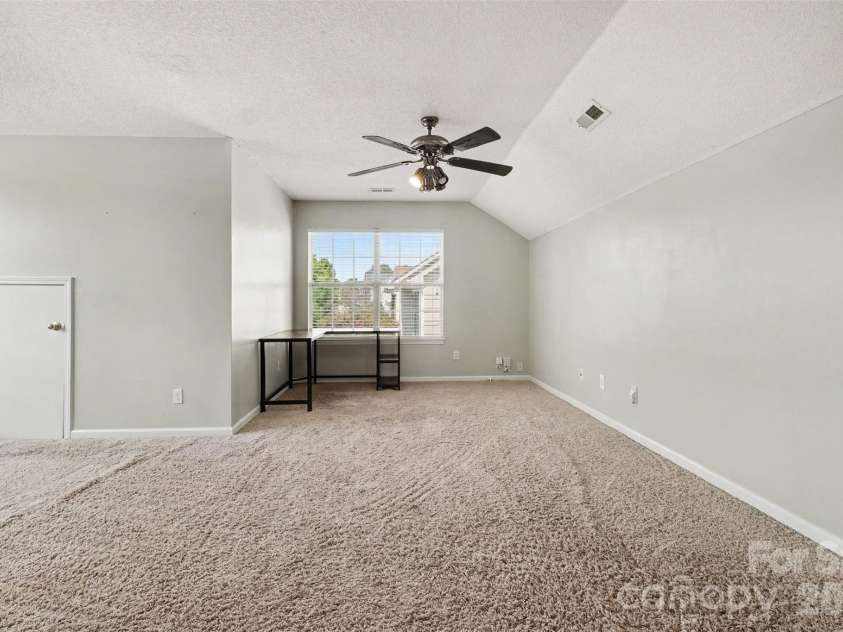 11850 Old Timber Road, Charlotte, NC 28269.  MLS# CAR4426491, YatesRealty ID 52654. 