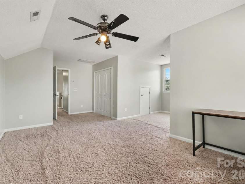 11850 Old Timber Road, Charlotte, NC 28269.  MLS# CAR4426491, YatesRealty ID 52654. 