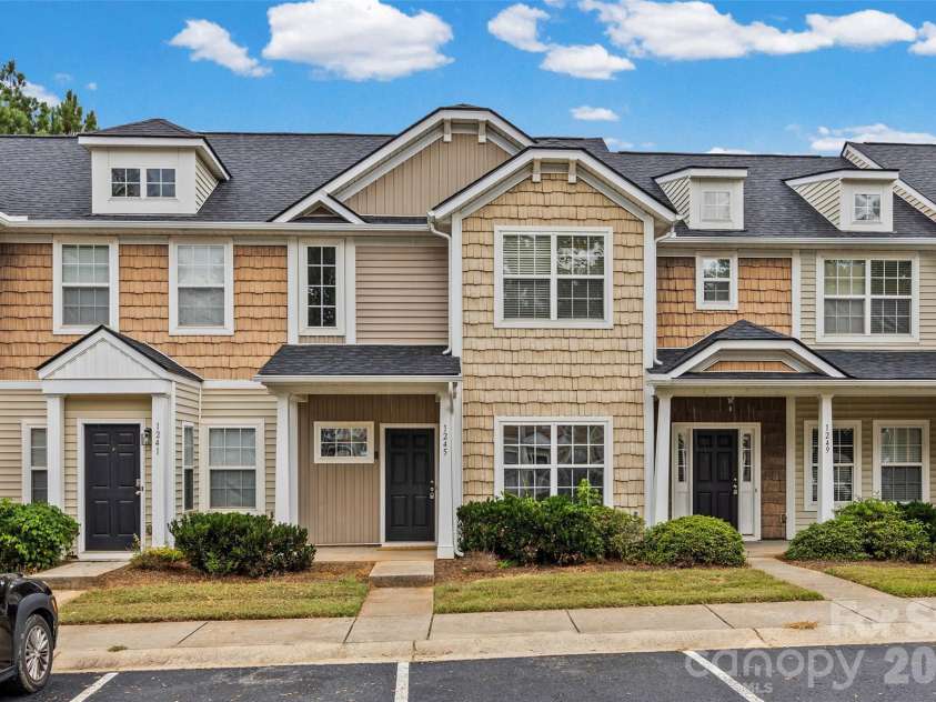 1245 Liberty Bell Court, Rock Hill, SC 29732.  MLS# CAR4426547, YatesRealty ID 52655. 