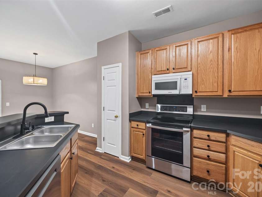 1245 Liberty Bell Court, Rock Hill, SC 29732.  MLS# CAR4426547, YatesRealty ID 52655. 