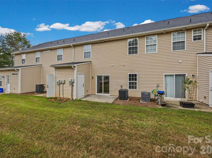 1245 Liberty Bell Court, Rock Hill, SC 29732.  MLS# CAR4426547, YatesRealty ID 52655. 