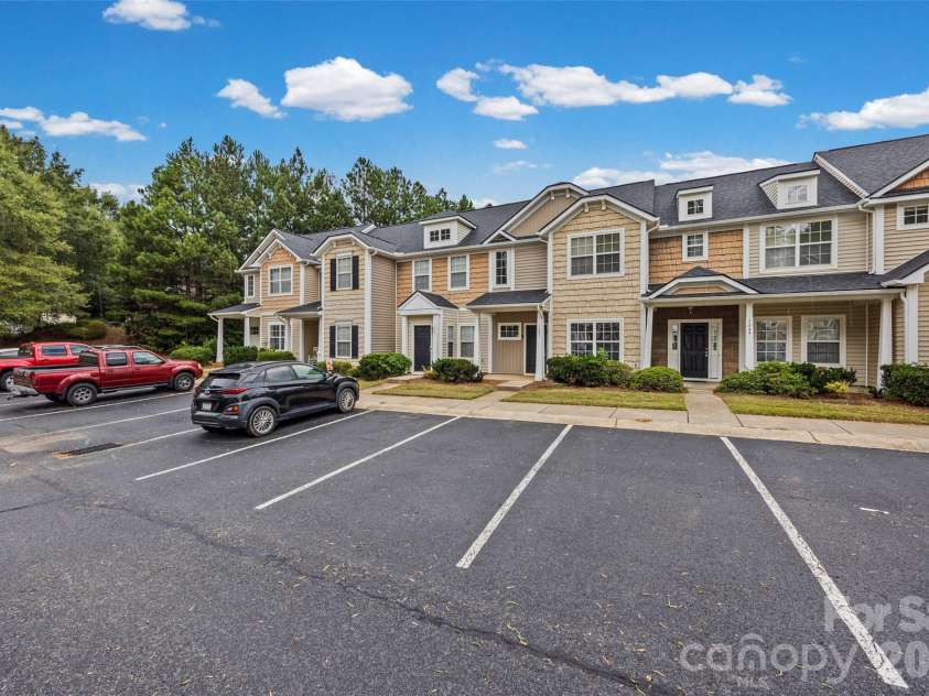 1245 Liberty Bell Court, Rock Hill, SC 29732.  MLS# CAR4426547, YatesRealty ID 52655. 