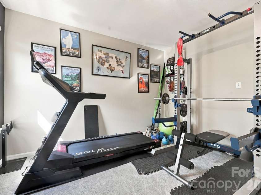 915 Rocky Meadows Lane, Concord, NC 28025.  MLS# CAR4426553, YatesRealty ID 52656. 
