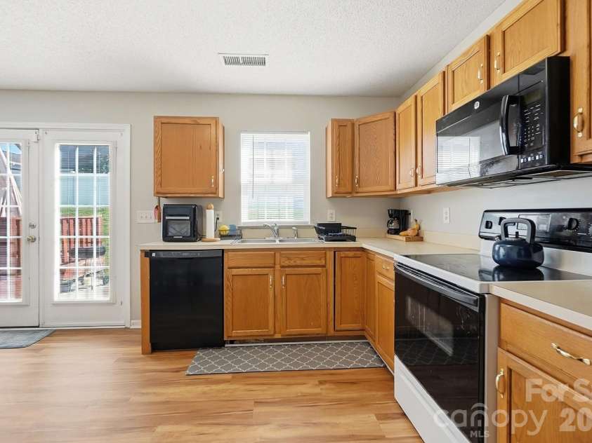 4946 Wheat Drive, Concord, NC 28027.  MLS# CAR4426570, YatesRealty ID 52657. 