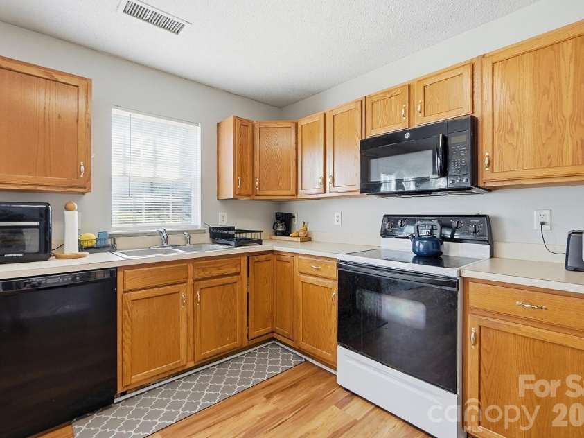 4946 Wheat Drive, Concord, NC 28027.  MLS# CAR4426570, YatesRealty ID 52657. 