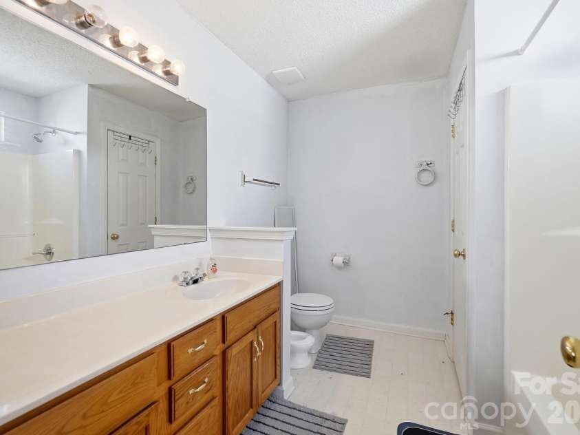 4946 Wheat Drive, Concord, NC 28027.  MLS# CAR4426570, YatesRealty ID 52657. 