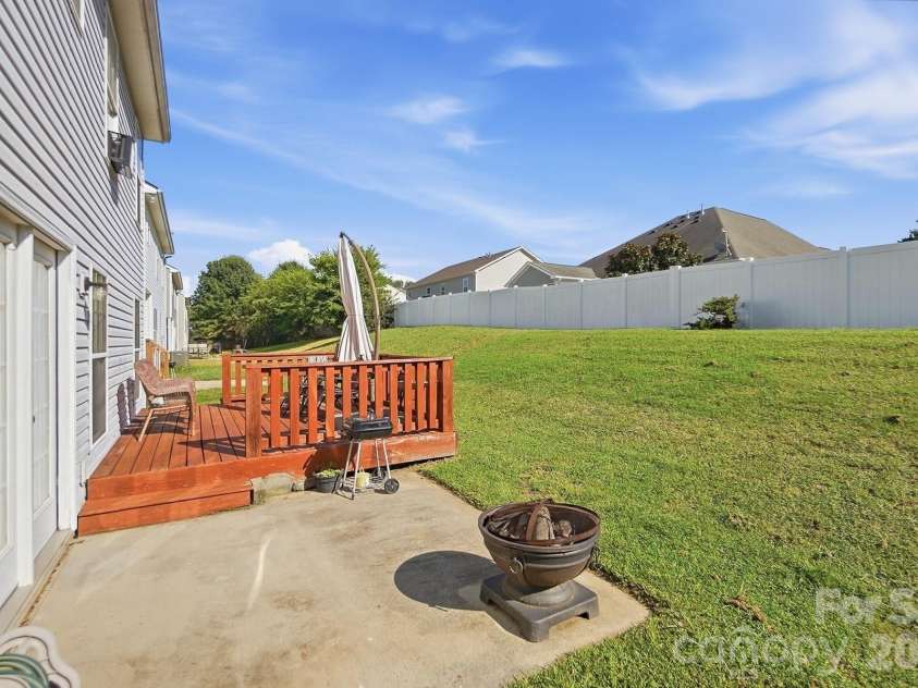 4946 Wheat Drive, Concord, NC 28027.  MLS# CAR4426570, YatesRealty ID 52657. 