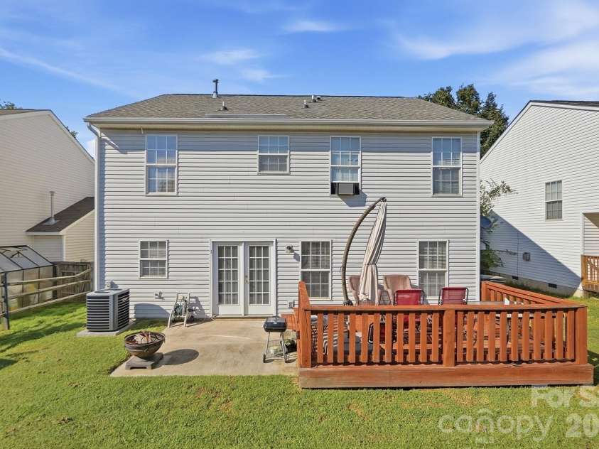 4946 Wheat Drive, Concord, NC 28027.  MLS# CAR4426570, YatesRealty ID 52657. 