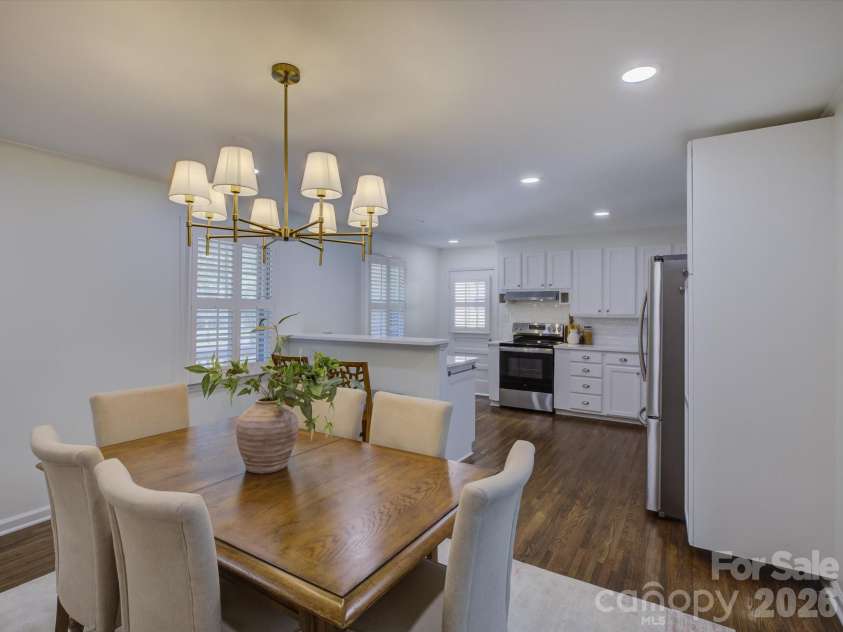 5217 Londonderry Road, Charlotte, NC 28210.  MLS# CAR4426542, YatesRealty ID 52658. 