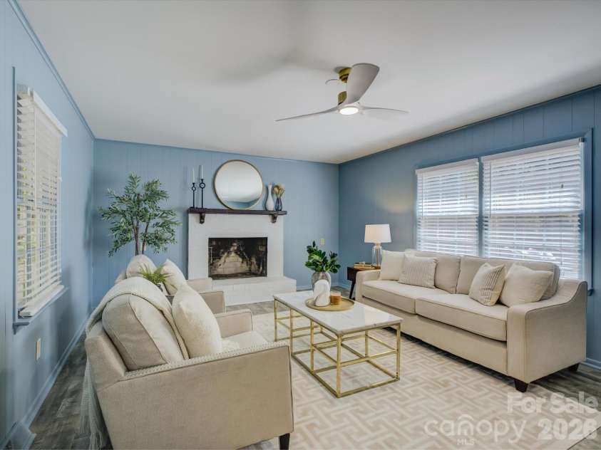 5217 Londonderry Road, Charlotte, NC 28210.  MLS# CAR4426542, YatesRealty ID 52658. 