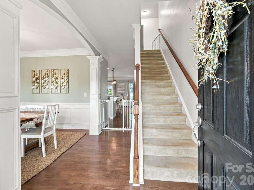 5857 McClintock Drive, Denver, NC 28037.  MLS# CAR4420442, YatesRealty ID 52659. Main Entryway