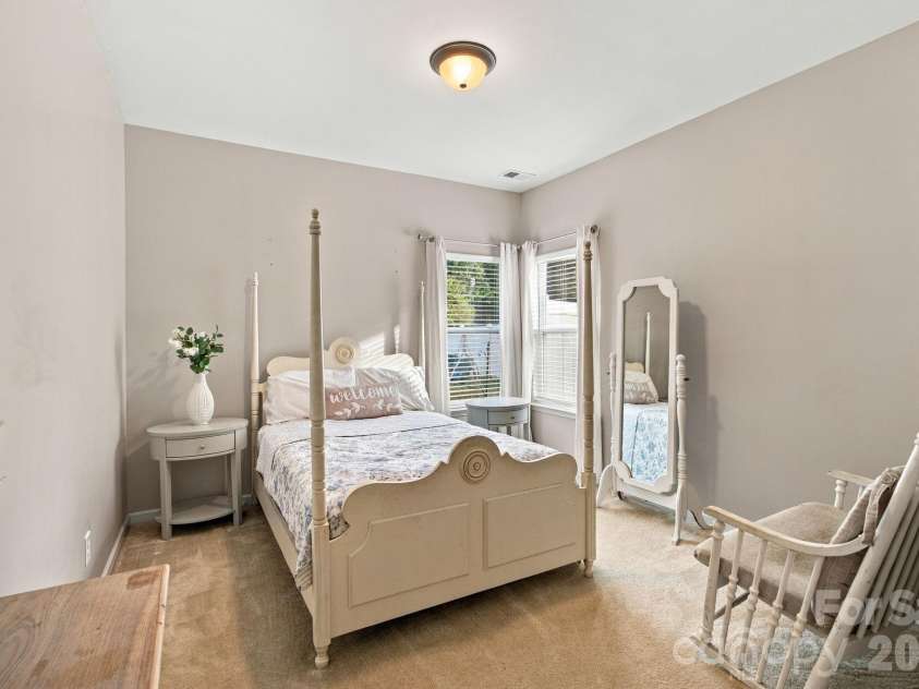 5857 McClintock Drive, Denver, NC 28037.  MLS# CAR4420442, YatesRealty ID 52659. Main level Guest Room