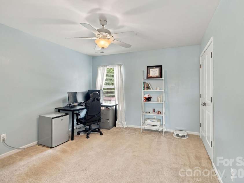 5857 McClintock Drive, Denver, NC 28037.  MLS# CAR4420442, YatesRealty ID 52659. Upstairs Bedroom #2