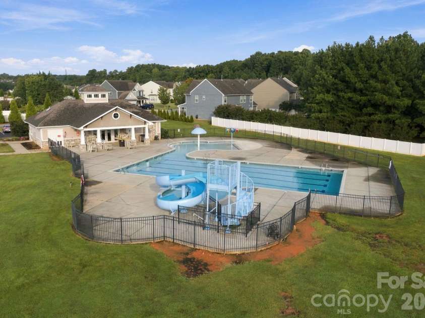 5857 McClintock Drive, Denver, NC 28037.  MLS# CAR4420442, YatesRealty ID 52659. Zero entry area