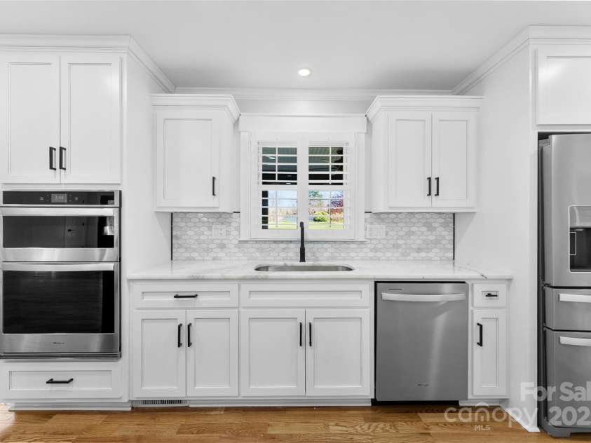 1809 Whispering Pines Road, Lincolnton, NC 28092.  MLS# CAR4237568, YatesRealty ID 5266. 