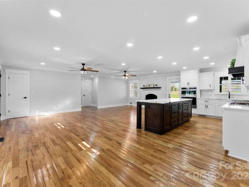 1809 Whispering Pines Road, Lincolnton, NC 28092.  MLS# CAR4237568, YatesRealty ID 5266. 