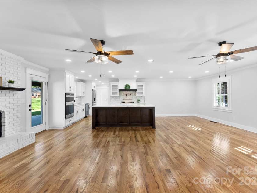 1809 Whispering Pines Road, Lincolnton, NC 28092.  MLS# CAR4237568, YatesRealty ID 5266. 