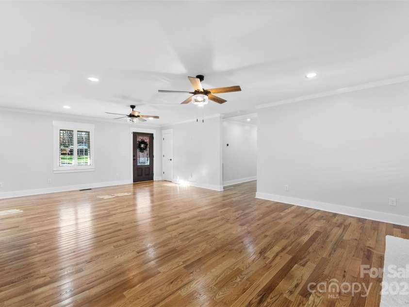 1809 Whispering Pines Road, Lincolnton, NC 28092.  MLS# CAR4237568, YatesRealty ID 5266. 