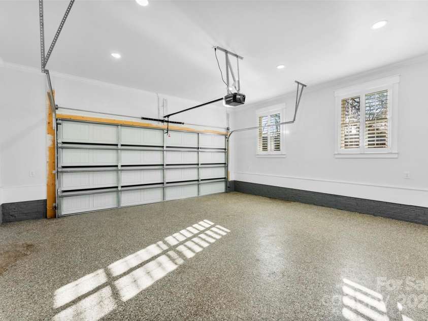 1809 Whispering Pines Road, Lincolnton, NC 28092.  MLS# CAR4237568, YatesRealty ID 5266. 