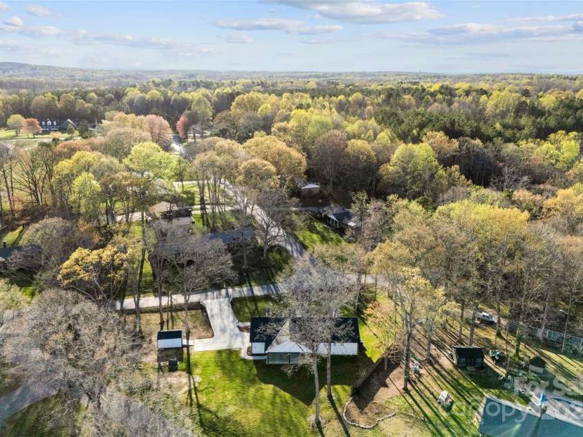 1809 Whispering Pines Road, Lincolnton, NC 28092.  MLS# CAR4237568, YatesRealty ID 5266. 