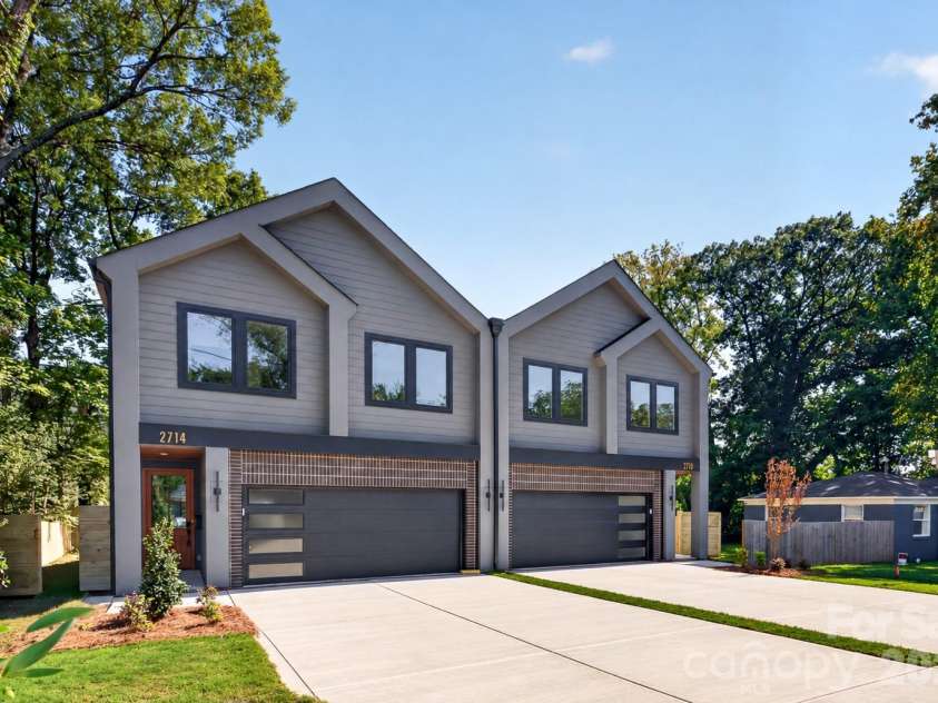 2710 Catalina Avenue, Charlotte, NC 28206.  MLS# CAR4419111, YatesRealty ID 52660. 
