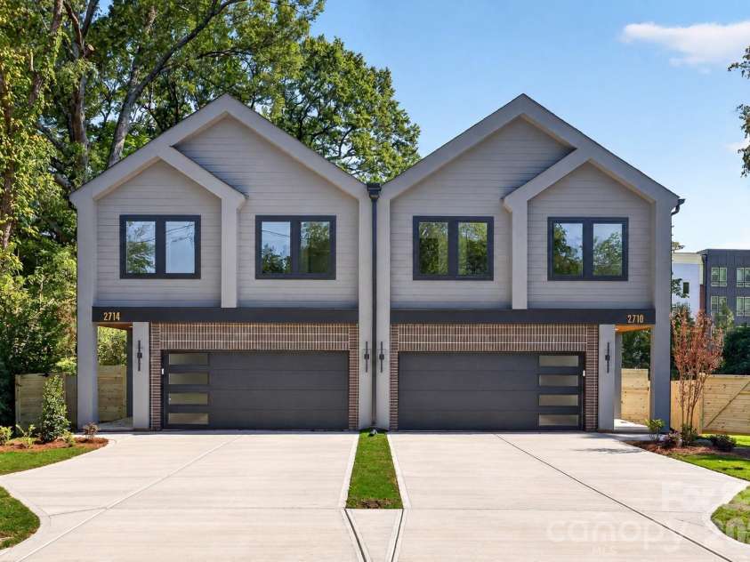 2710 Catalina Avenue, Charlotte, NC 28206.  MLS# CAR4419111, YatesRealty ID 52660. 