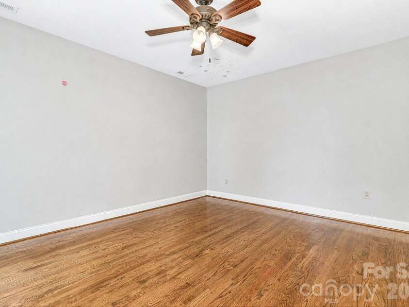 643 Mill Ridge Drive, Mills River, NC 28759.  MLS# CAR4419337, YatesRealty ID 52661. 