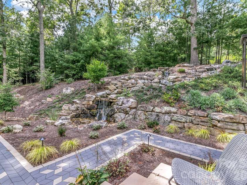 643 Mill Ridge Drive, Mills River, NC 28759.  MLS# CAR4419337, YatesRealty ID 52661. 