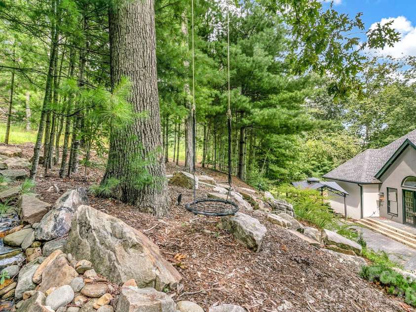643 Mill Ridge Drive, Mills River, NC 28759.  MLS# CAR4419337, YatesRealty ID 52661. 