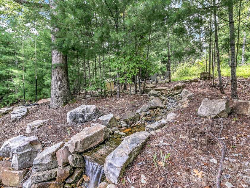 643 Mill Ridge Drive, Mills River, NC 28759.  MLS# CAR4419337, YatesRealty ID 52661. 