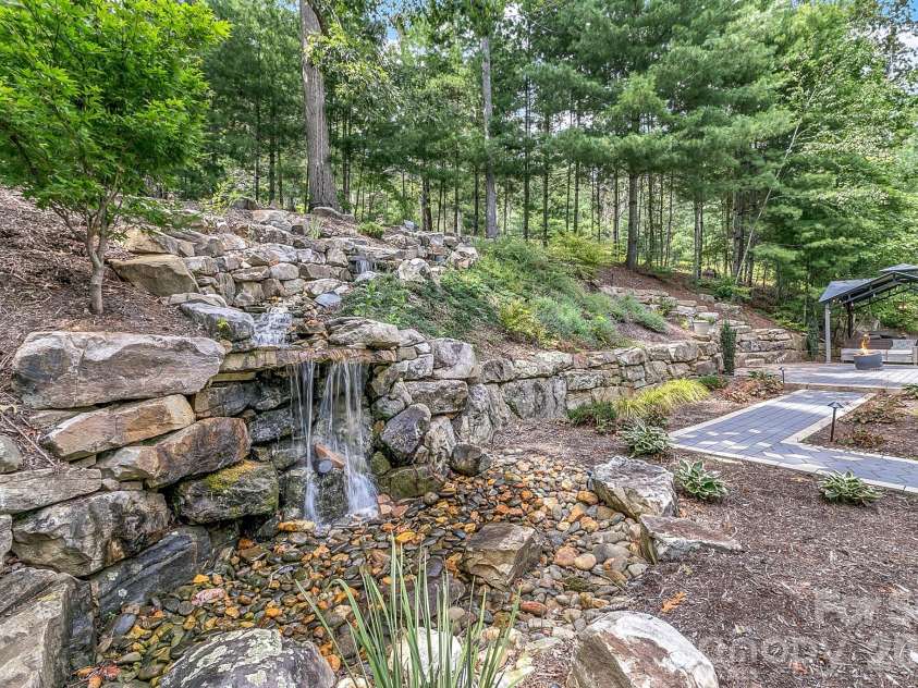 643 Mill Ridge Drive, Mills River, NC 28759.  MLS# CAR4419337, YatesRealty ID 52661. 