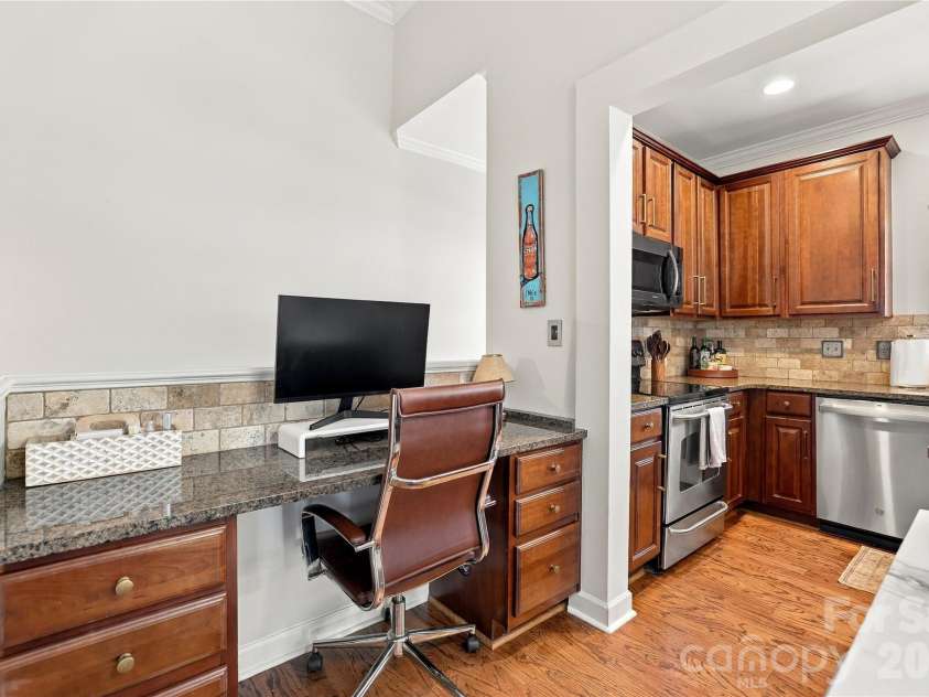 15329 Jade Street, Charlotte, NC 28277.  MLS# CAR4422601, YatesRealty ID 52665. Designated work from home space