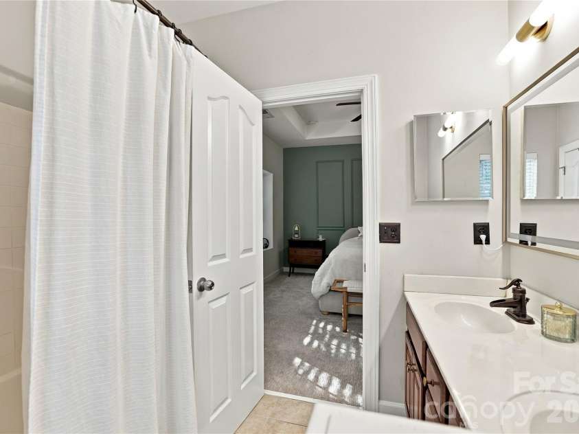 15329 Jade Street, Charlotte, NC 28277.  MLS# CAR4422601, YatesRealty ID 52665. Primary bath with dual vanity