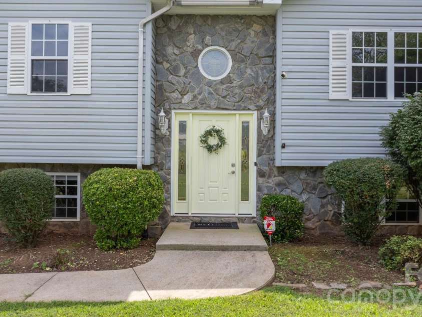 2103 Samanthas Wells Lane, Newton, NC 28658.  MLS# CAR4424812, YatesRealty ID 52667. 