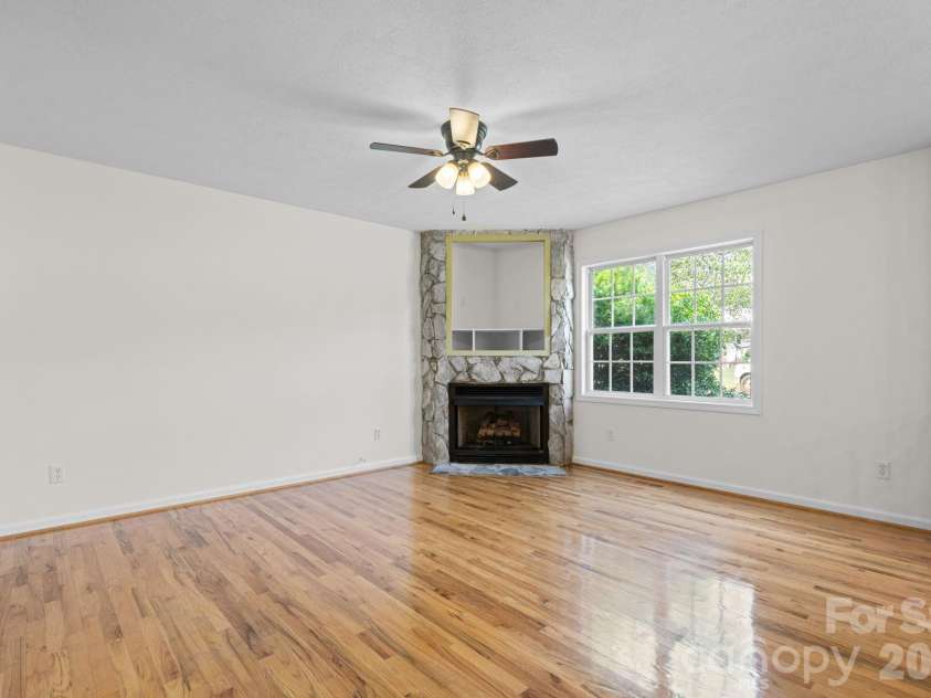 2103 Samanthas Wells Lane, Newton, NC 28658.  MLS# CAR4424812, YatesRealty ID 52667. 
